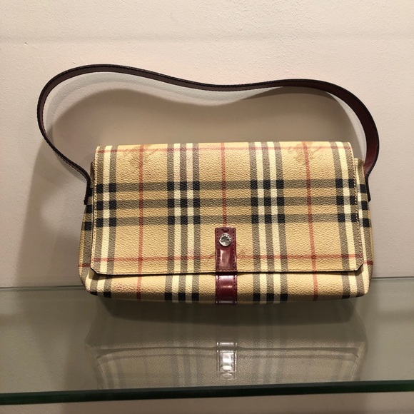 Burberry Bag - Picture 1 of 7